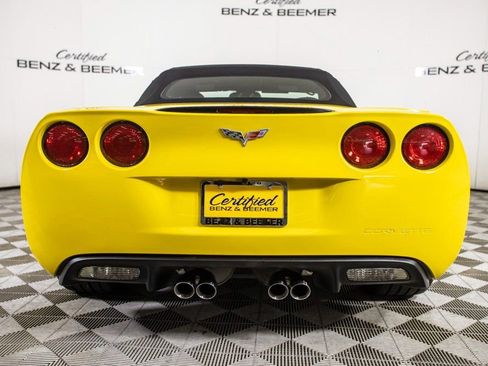 Used 2006 Chevrolet Corvette Convertible w/ Preferred Equipment Group image 8