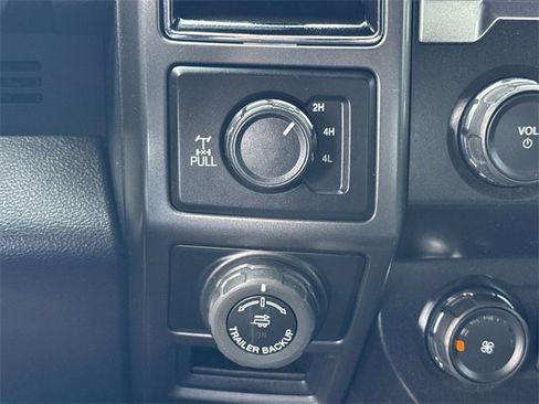 Certified 2020 Ford F150 XLT w/ Equipment Group 302A Luxury image 33