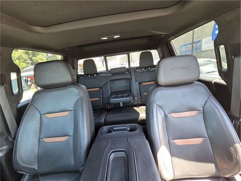 Used 2020 GMC Sierra 1500 AT4 w/ AT4 Premium Package AWD/4WD image 15