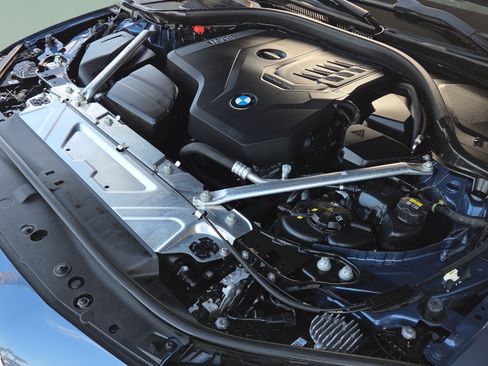 Used 2023 BMW 430i Convertible w/ Convenience Package RWD image 17