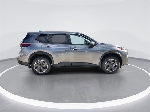 New 2026 Nissan Rogue SV image 9