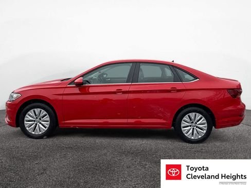 Used 2019 Volkswagen Jetta S image 2