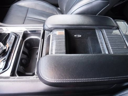 Used 2022 Jeep Wagoneer Series III image 27