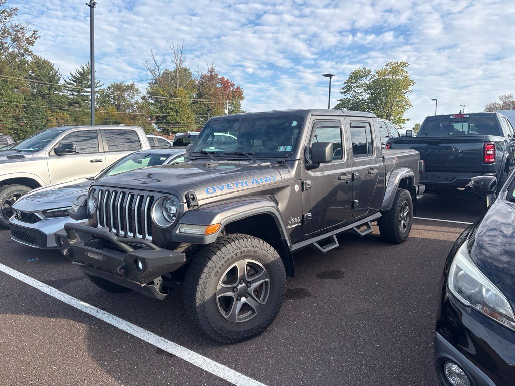 Used 2020 Jeep Gladiator Overland w/ Dual Top Group AWD/4WD image 4