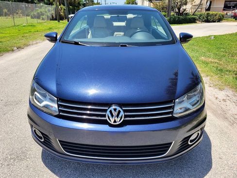 Used 2012 Volkswagen Eos Komfort FWD image 15