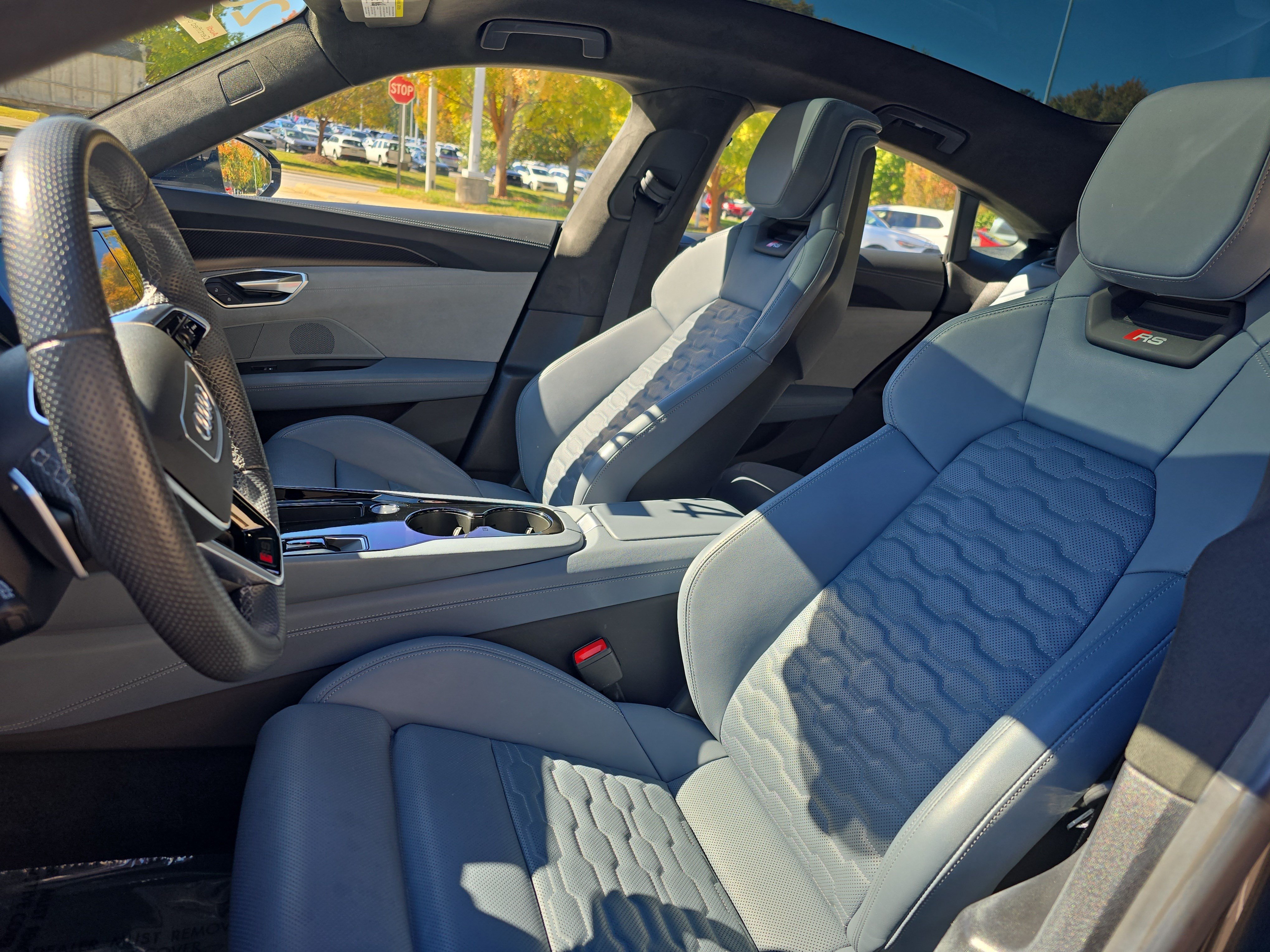 Used 2024 Audi RS e-tron GT w/ Carbon Performance Package AWD/4WD image 14