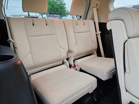 Used 2020 Lexus GX 460 Premium w/ Premium Package AWD/4WD image 21
