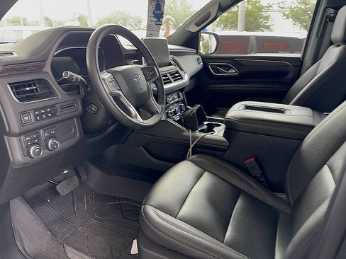 Certified 2023 Chevrolet Tahoe Z71 w/ Luxury Package AWD/4WD image 94