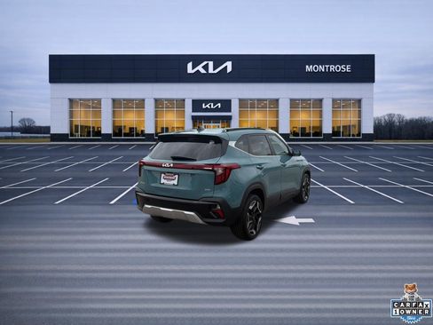 Certified 2024 Kia Seltos SX w/ SX Sunroof Package AWD/4WD image 5