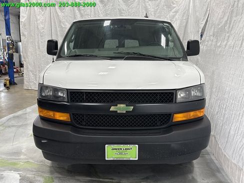Used 2022 Chevrolet Express 3500 LS image 19