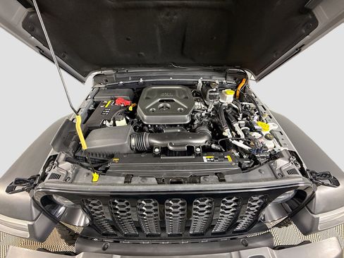 Used 2023 Jeep Wrangler Unlimited w/ Cold Weather Group image 39