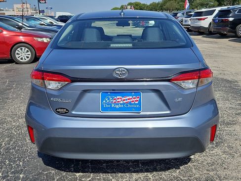 Used 2024 Toyota Corolla LE FWD image 9