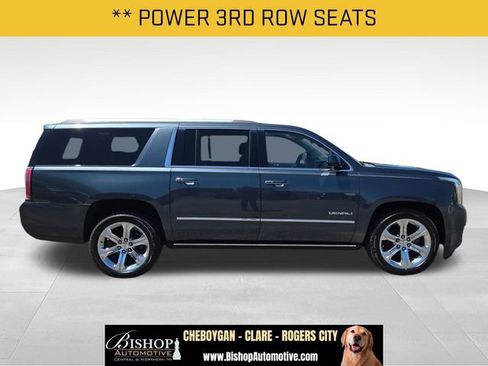 Used 2020 GMC Yukon XL Denali w/ Denali Premium Package AWD/4WD image 19
