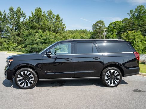 New 2027 Ford Expedition Max Platinum w/ Driver's Package AWD/4WD image 12