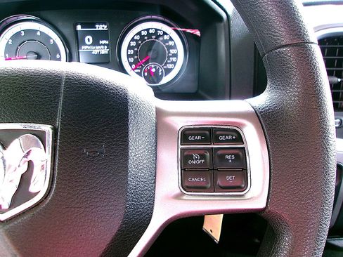 Used 2024 RAM 1500 Classic SLT AWD/4WD image 10