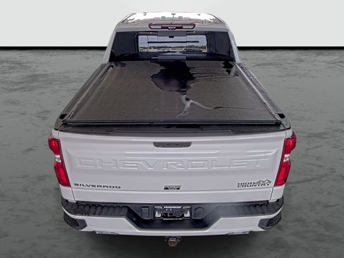 Certified 2023 Chevrolet Silverado 1500 High Country w/ High Country Premium Package AWD/4WD image 3