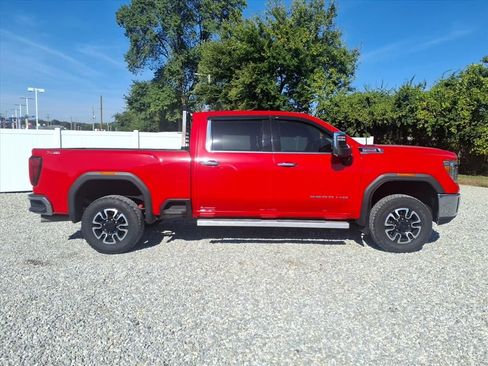 Used 2020 GMC Sierra 3500 SLT w/ SLT Convenience Package image 2