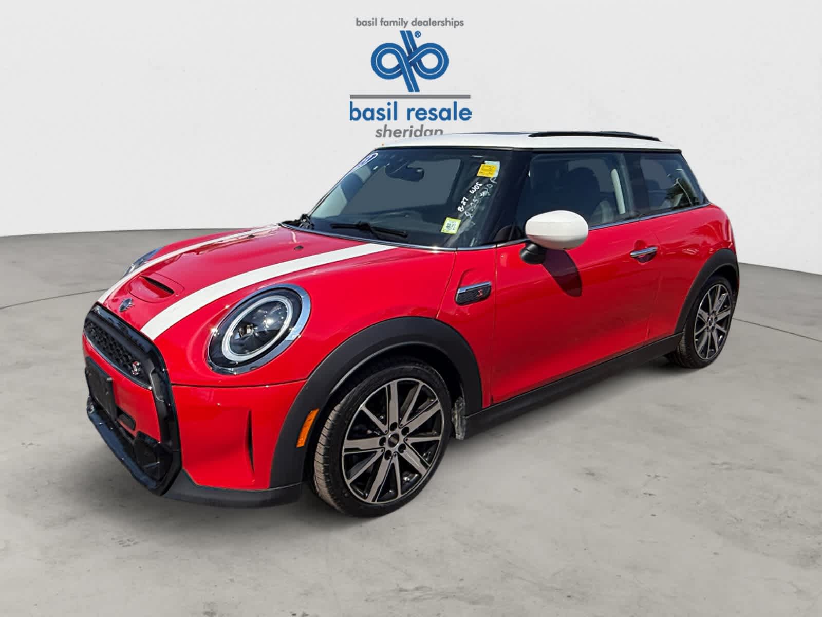 Used 2023 MINI Cooper S FWD image 2