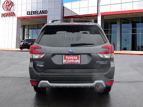 Used 2022 Subaru Forester Touring image 6