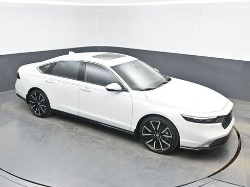 New 2026 Honda Accord Touring image 1