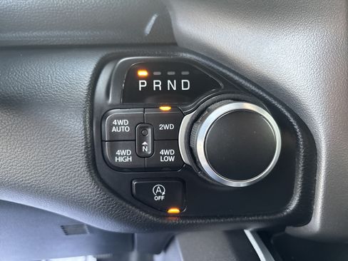 Used 2020 RAM 1500 Big Horn AWD/4WD image 21