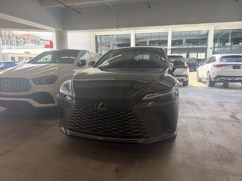 Used 2024 Lexus RX 350 FWD w/ Technology Package image 2