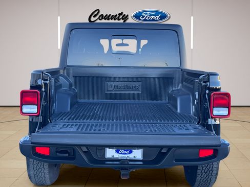 Used 2022 Jeep Gladiator Sport AWD/4WD image 20