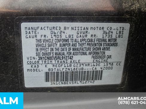 Used 2024 Nissan Versa SV FWD image 38