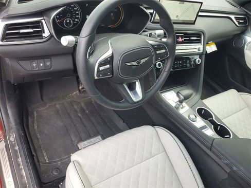 Used 2025 Genesis G70 3.3T Advanced w/ Sport Prestige Package image 16