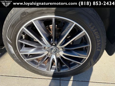 Used 2017 INFINITI QX60 Luxe w/ Deluxe Technology Package image 40