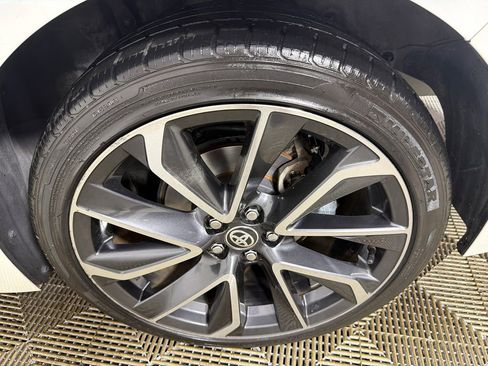 Used 2020 Toyota Corolla SE image 19