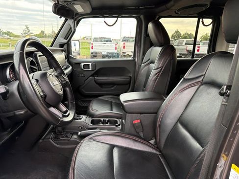 Used 2018 Jeep Wrangler Unlimited Sport S AWD/4WD image 16