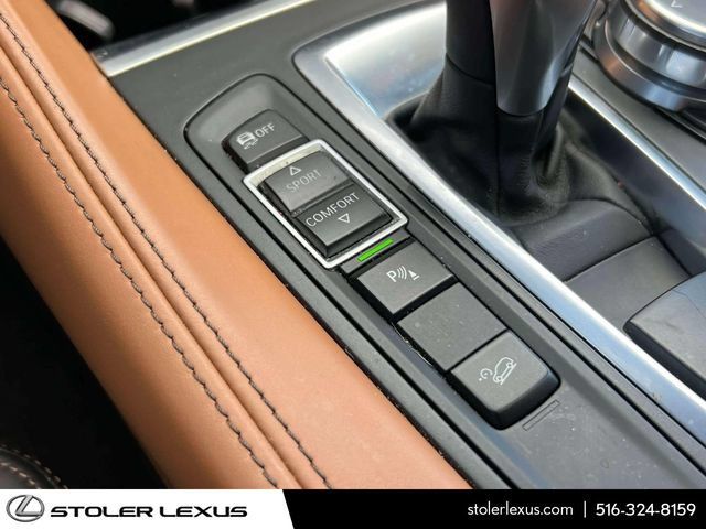 Used 2019 BMW X6 xDrive35i w/ M Sport Package AWD/4WD image 34