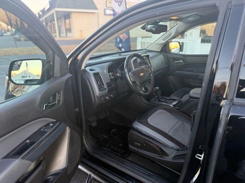 Used 2015 Chevrolet Colorado Z71 image 13