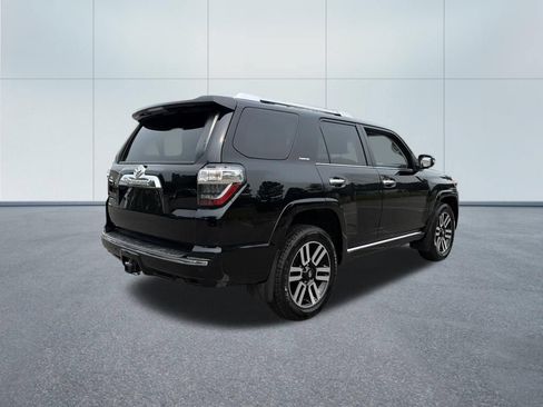 Used 2024 Toyota 4Runner Limited AWD/4WD image 5