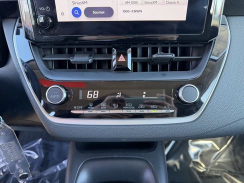 Used 2024 Toyota Corolla LE image 23