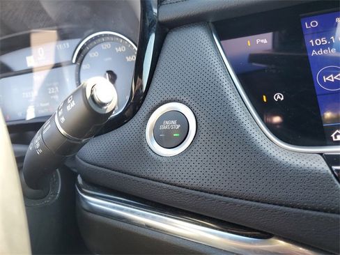 Used 2025 Cadillac XT5 Premium Luxury image 25