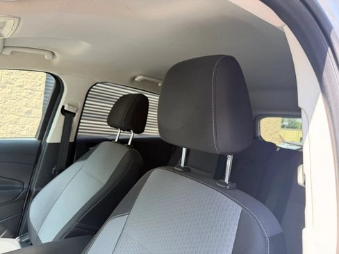 Used 2017 Ford Escape SE w/ Equipment Group 201A AWD/4WD image 24