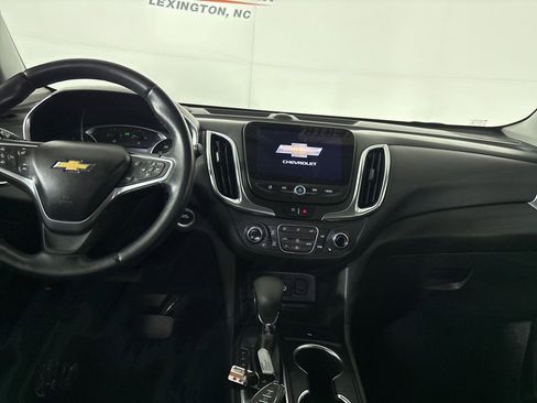 Used 2022 Chevrolet Equinox LT image 23