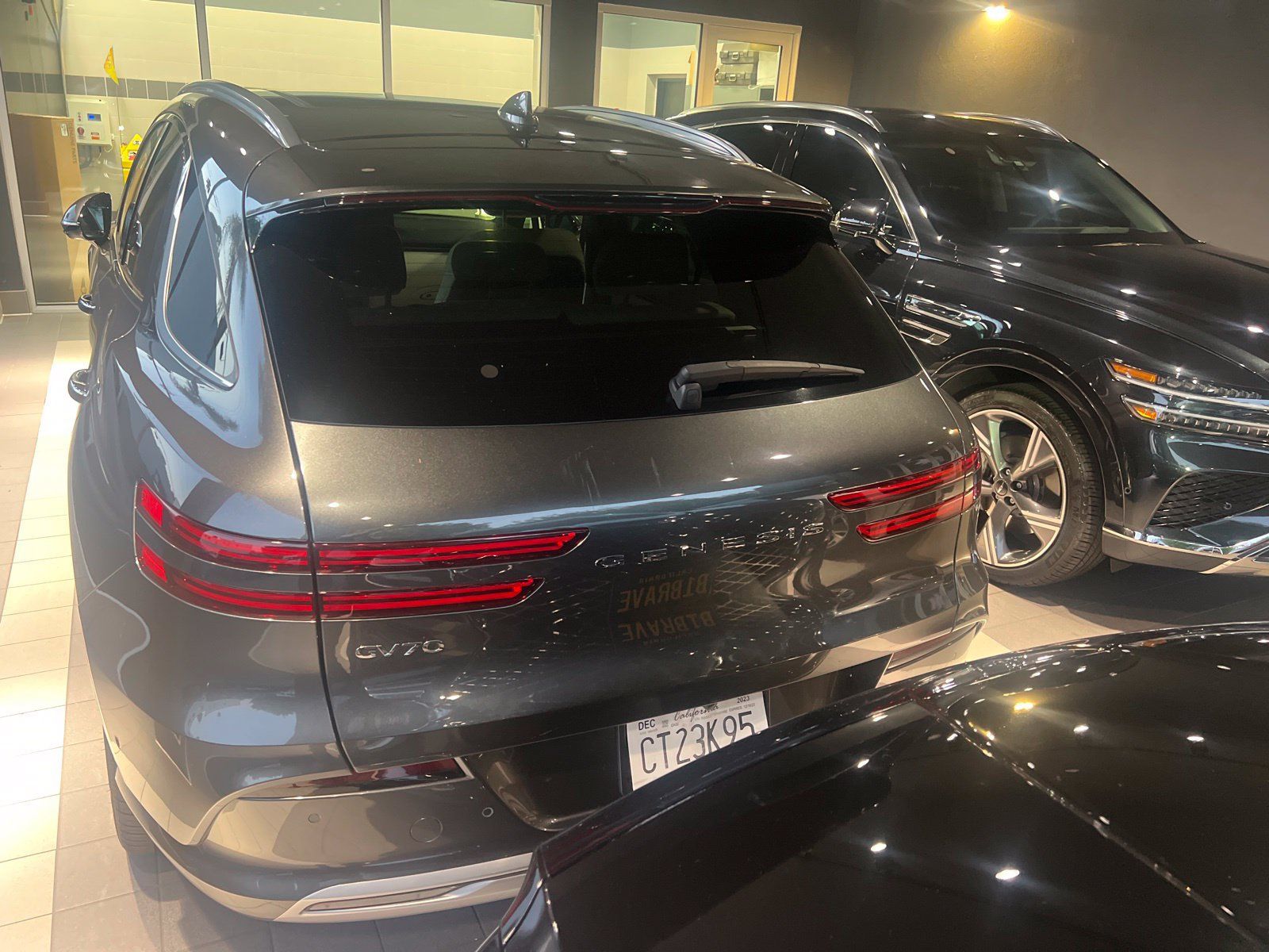 Used 2023 Genesis Electrified GV70 AWD/4WD image 6