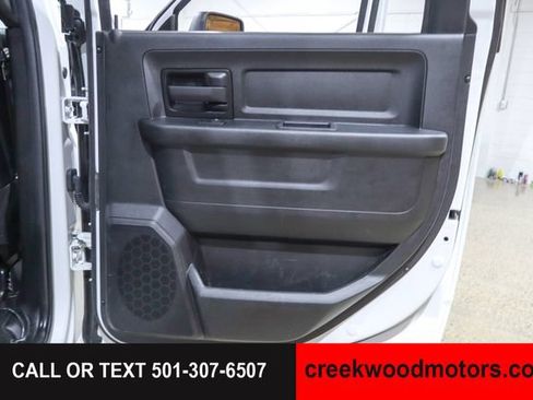 Used 2024 RAM 2500 Tradesman w/ Chrome Appearance Group AWD/4WD image 34