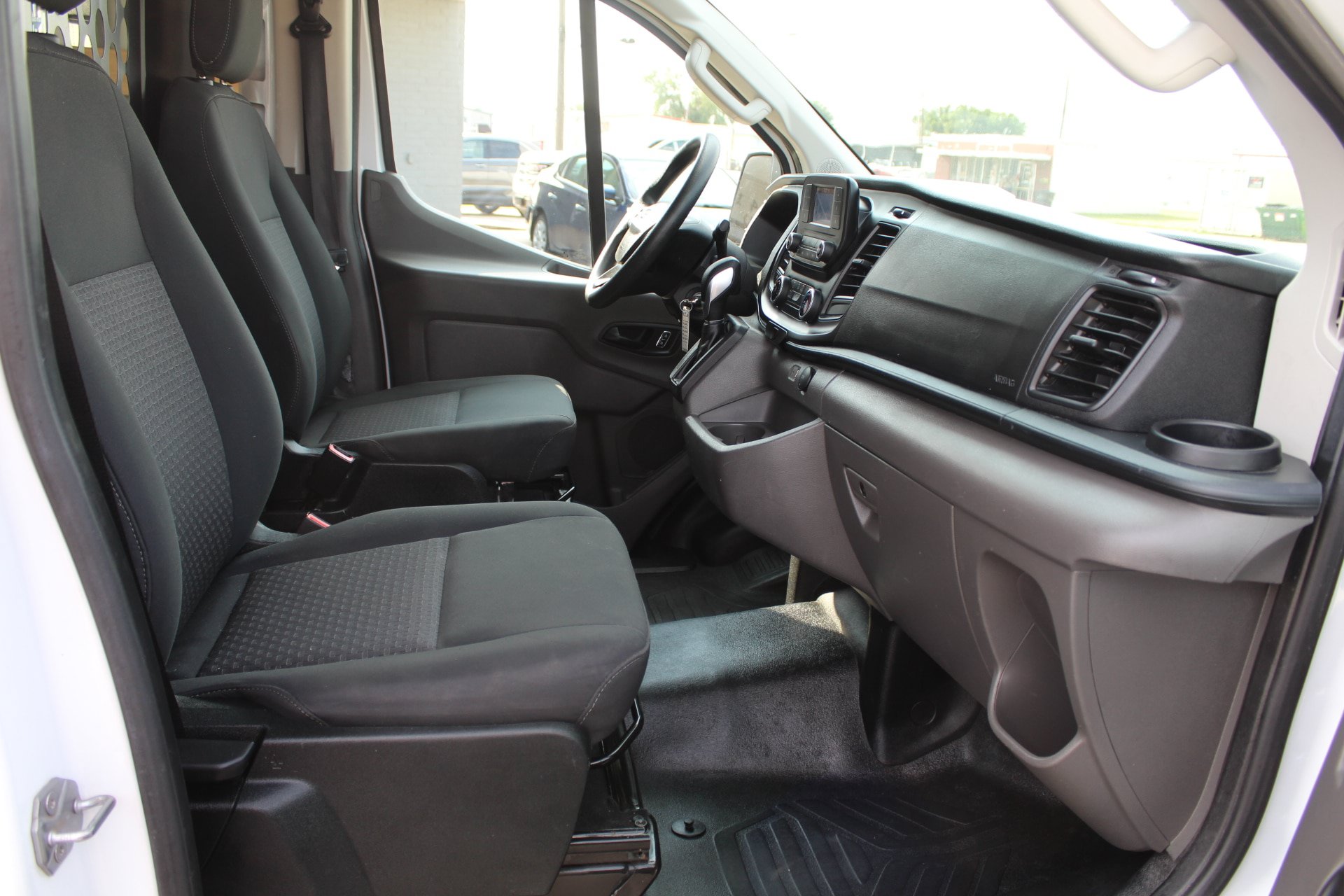 Used 2025 Ford Transit 250 Low Roof w/ Exterior Upgrade Package RWD image 14