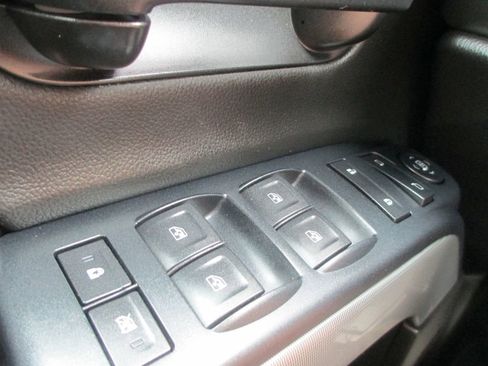 Used 2015 Chevrolet Silverado 1500 LT w/ Midnight Edition image 27