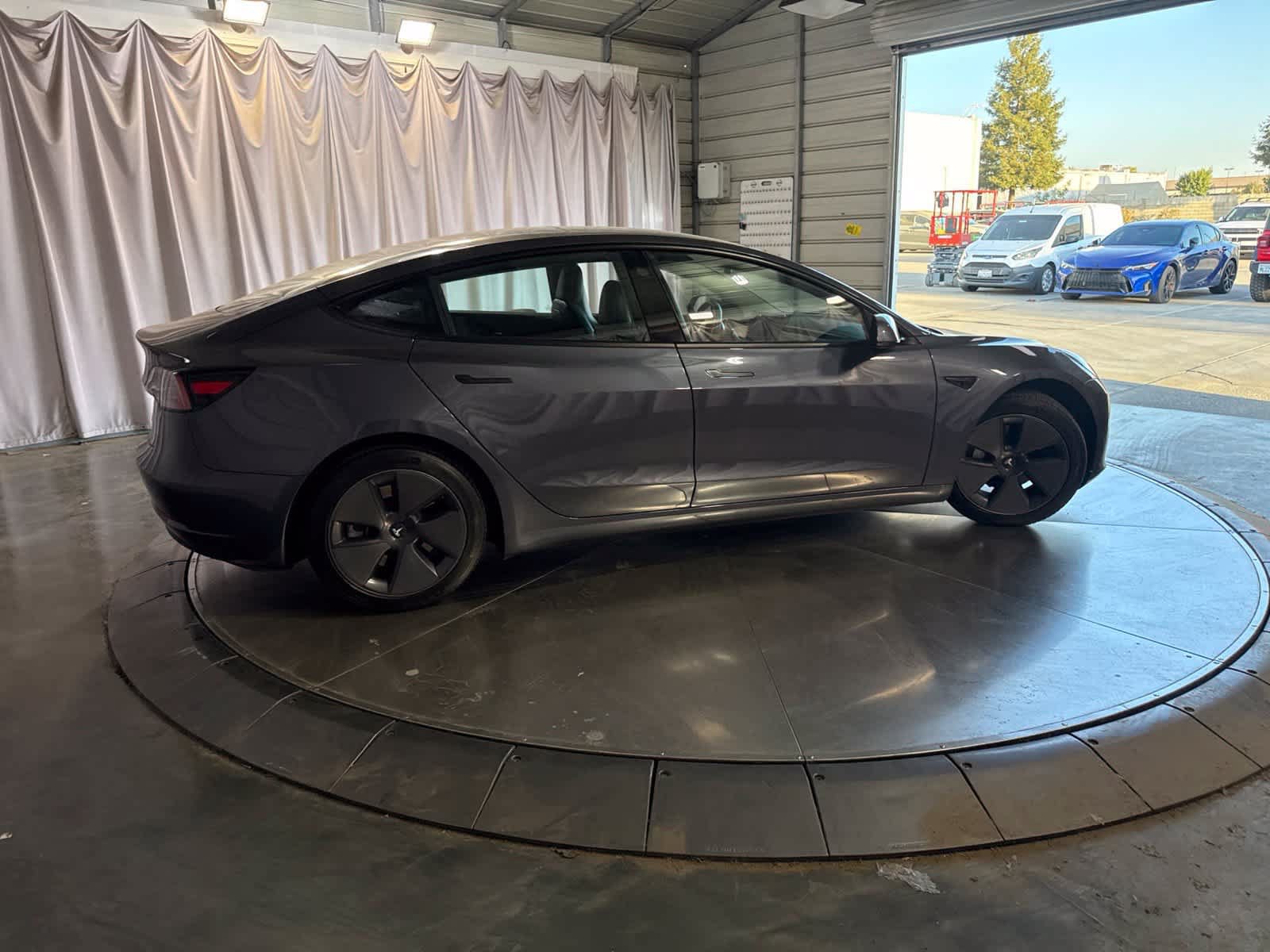 Used 2023 Tesla Model 3 Standard Range RWD image 4