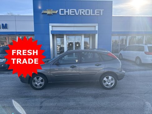 Used 2007 Ford Focus SE image 2