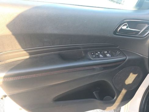 Used 2023 Dodge Durango GT image 12