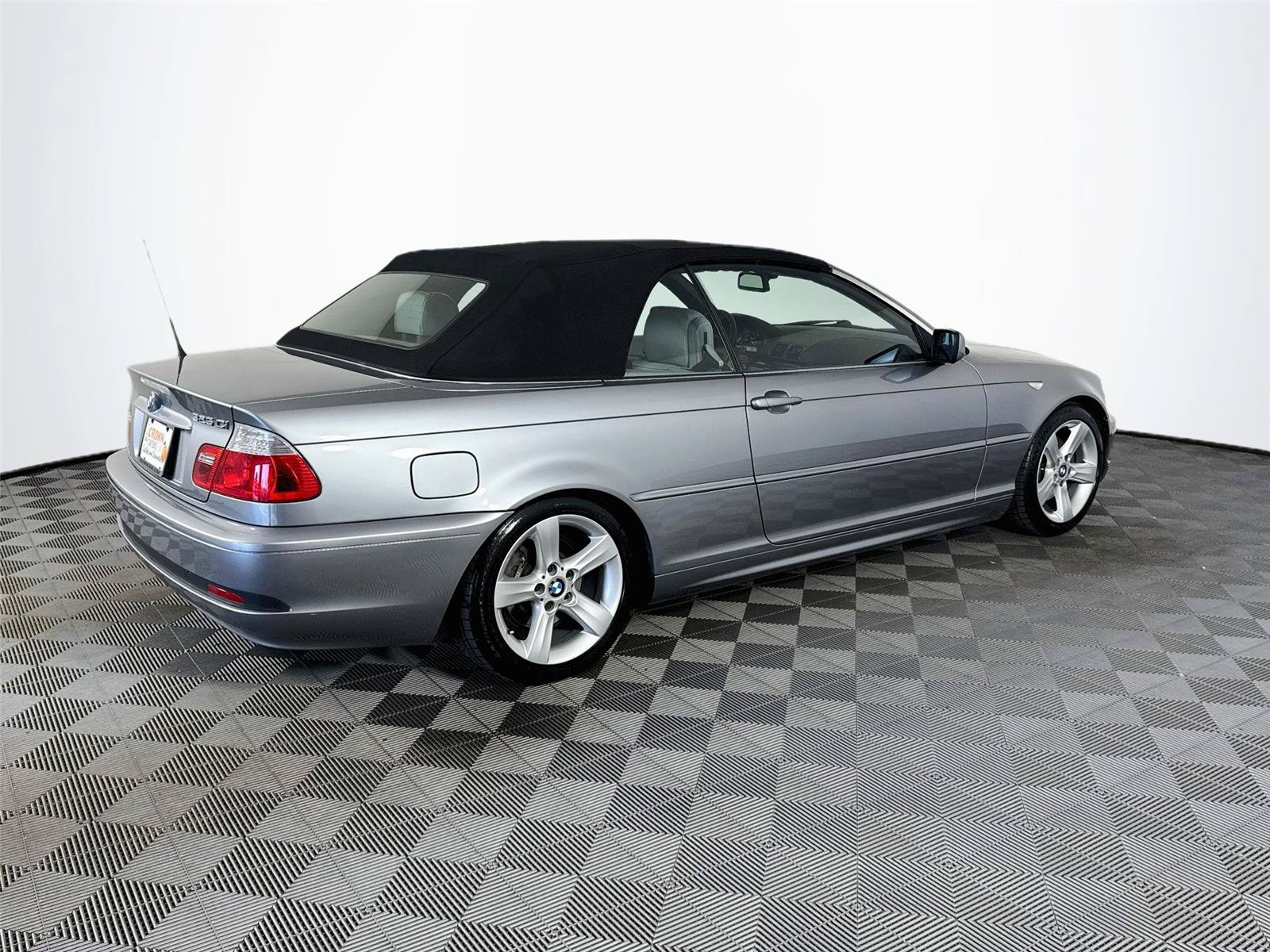 Used 2006 BMW 325Ci Convertible RWD image 5