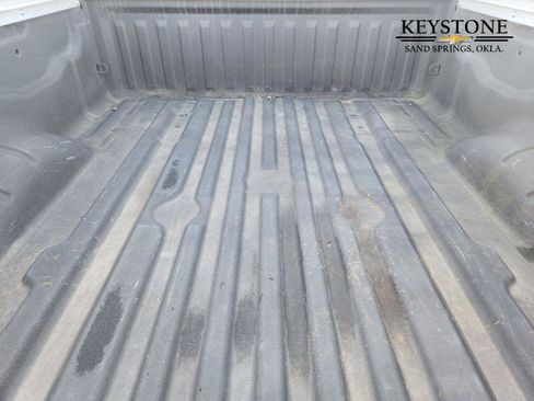 Used 2022 Nissan Titan SV w/ SV Utility Package image 34