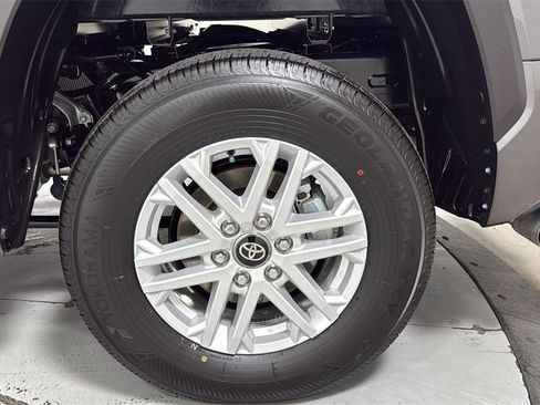 Certified 2026 Toyota Tundra SR5 image 23