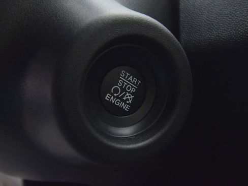 New 2026 RAM ProMaster 2500 w/ Convenience Group image 31